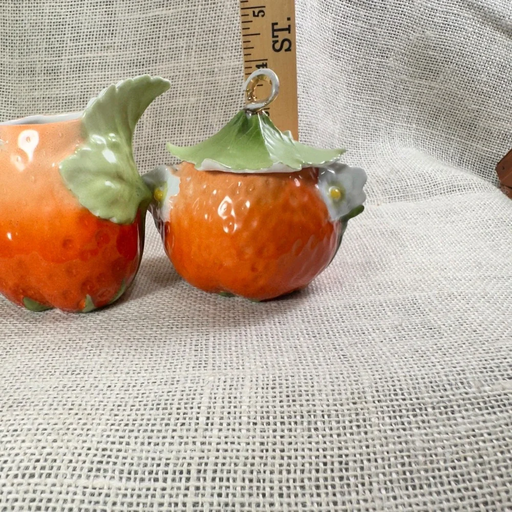 Royal Bayreuth Strawberry Creamer Sugar Bowl Set Vintage Porcelain Figural READ